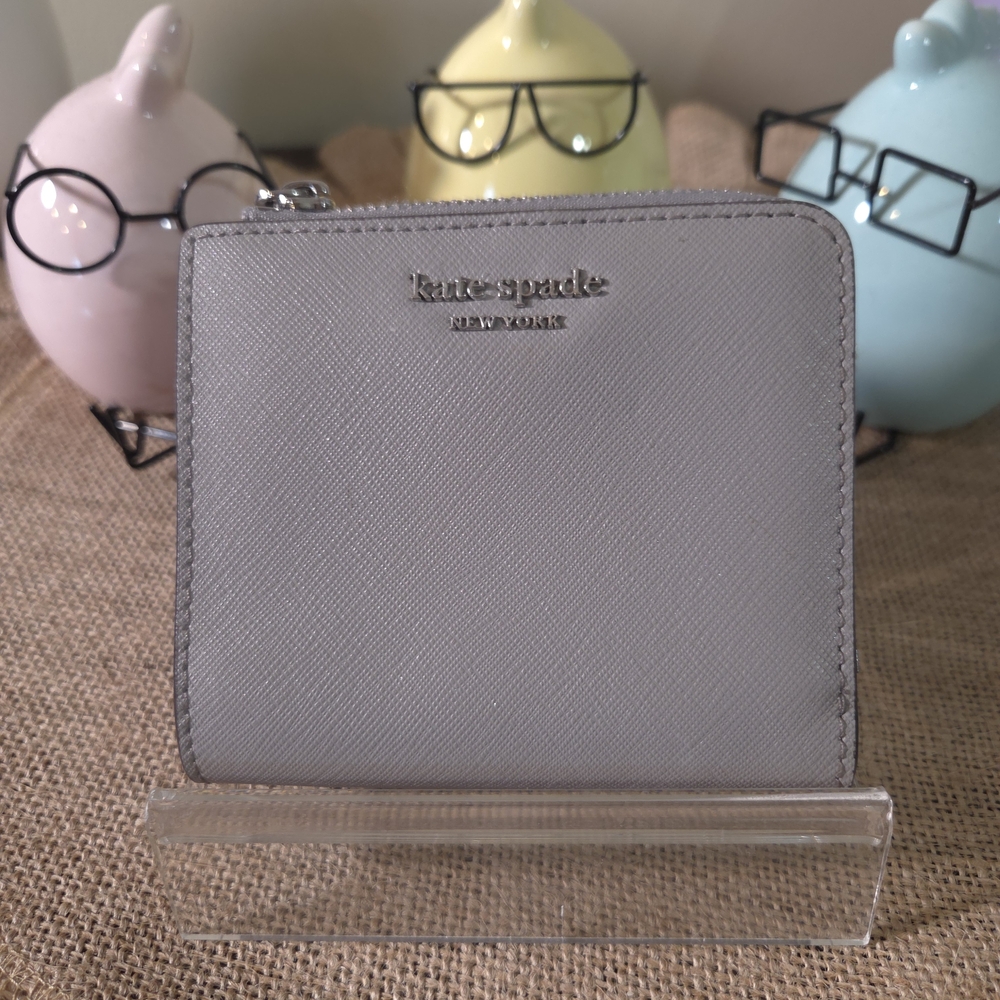 EUC Kate Spade Gray Saffiano Leather Corner Zip Wallet